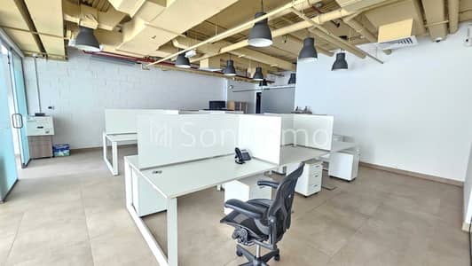 Office for Rent in Business Bay, Dubai - 1. jpg