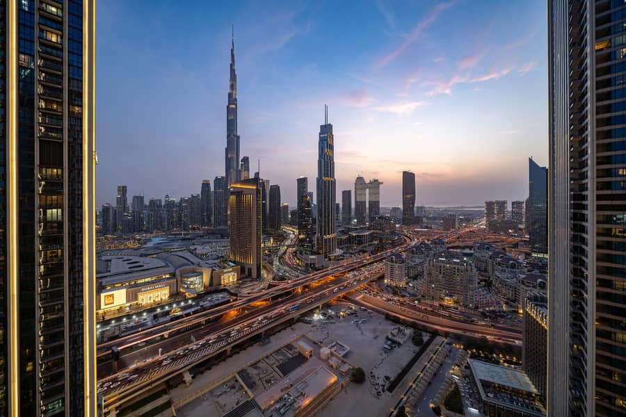 50 Downtown Views II_T3_3606(W)-40. jpg