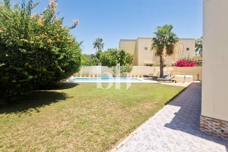 6 Bedroom Villa for Rent in The Meadows, Dubai - images image img