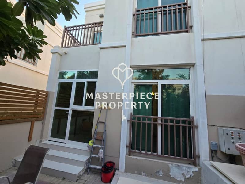 Single End 2BR TH | Furnished | Vacant & Ready Single End 2BR TH | Furnished | Vacant & Ready