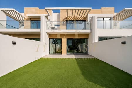 4 Bedroom Townhouse for Rent in DAMAC Hills, Dubai - PARK BACKING | AVAILABLE 11TH JULY | SINGLE ROW