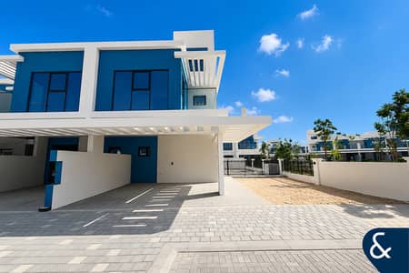 5 Camere Townhouse in affitto a DAMAC Lagoons, Dubai - Villetta a schiera a DAMAC Lagoons，Santorini, 5 camere da letto, 350000 AED - 15496048