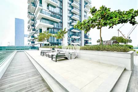 3 Bedroom Flat for Sale in Bur Dubai, Dubai - Available Now | Well Maintained | Best View