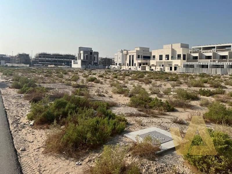 14 uae_452468_naslfs12m_133776554372978810. png