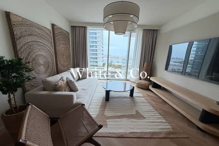 2 Bedroom Apartment for Rent in Dubai Harbour, Dubai - Corner Unit | Brand New Building | Vacant
