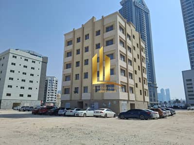 Building zum zum Verkauf in Al Khan, Sharjah - WhatsApp Image 2026-06-14 at 5.44. 44 PM (2). jpeg Building zum zum Verkauf in Al Khan, Sharjah - WhatsApp Image 2026-06-14 at 5.44. 44 PM (2). jpeg