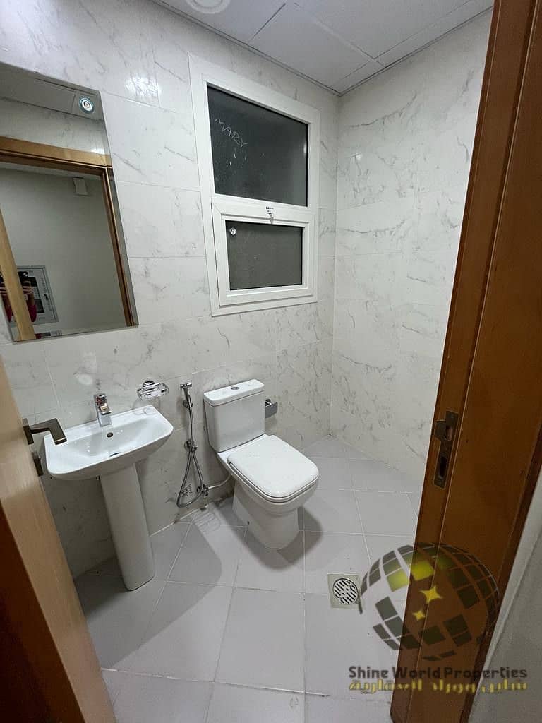 7 86fc68e1-e229-40cf-ab1a-355d13823ebe. jpg