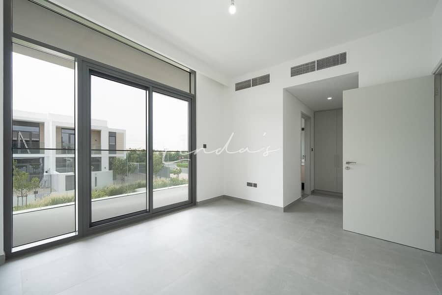 4 images image img