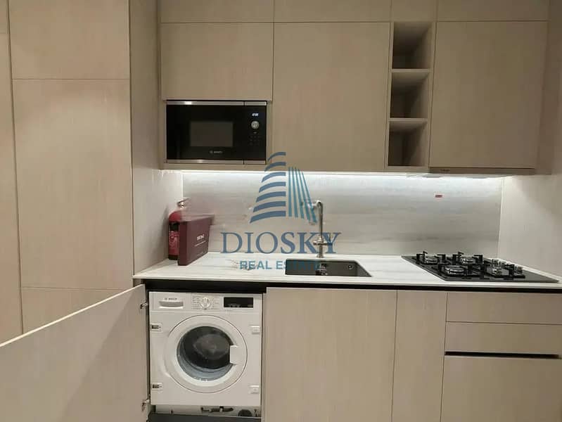 5 Image 5