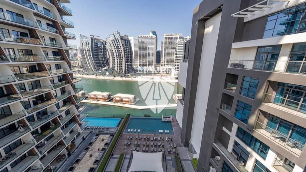 Pool & Canal View | No Construction | Furnished Pool & Canal View | No Construction | Furnished