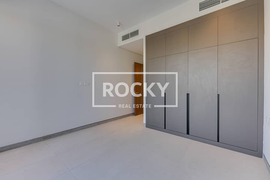 12 Villa 9B-19. jpg
