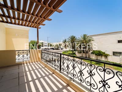5 Schlafzimmer Villa zum zur Miete in Umm Suqeim, Dubai - Villa in Umm Suqeim，Umm Suqeim 2, 5 schlafzimmer, 350000 AED - 15499581