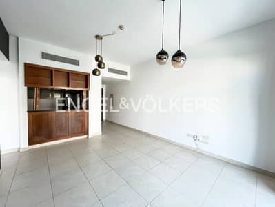 1 Bedroom Flat for Rent in The Views, Dubai - Furnished l Vacant l Modern Furniture 1 Bedroom Flat for Rent in The Views, Dubai - Furnished l Vacant l Modern Furniture