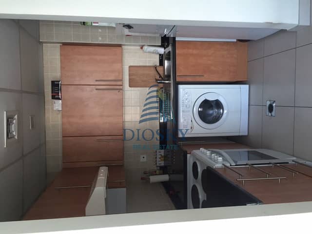 9 Image 9