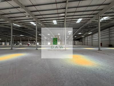 Warehouse for Rent in Al Sajaa Industrial, Sharjah - IMG_0259. jpeg Warehouse for Rent in Al Sajaa Industrial, Sharjah - IMG_0259. jpeg