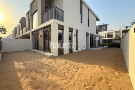 4 Schlafzimmer Townhouse zum zum Verkauf in Tilal Al Ghaf, Dubai - Reihenhaus in Tilal Al Ghaf，Aura Gardens, 4 schlafzimmer, 5200000 AED - 15500425