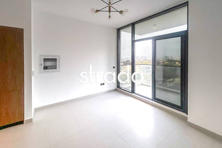 Rented | High ROI | Modern building Rented | High ROI | Modern building