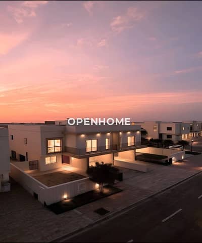 4 Bedroom Villa for Sale in Yas Island, Abu Dhabi - Exclusive Family Living-Next To The Community Club 4 Bedroom Villa for Sale in Yas Island, Abu Dhabi - Exclusive Family Living-Next To The Community Club