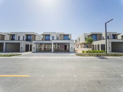 4 Slaapkamers Townhouse te Huur in Jebel Ali, Dubai - Rijwoning in Jebel Ali,Jebel Ali Village, 4 slaapkamers, 320000 AED - 15501492 4 Slaapkamers Townhouse te Huur in Jebel Ali, Dubai - Rijwoning in Jebel Ali,Jebel Ali Village, 4 slaapkamers, 320000 AED - 15501492