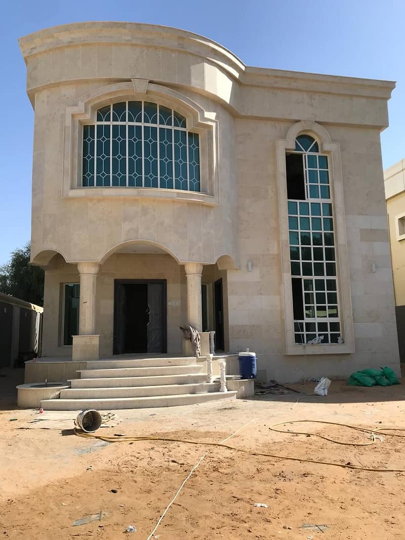 للبيع فيلا في المويهات 2 مجددة بالكامل للبيع فيلا في المويهات 2 مجددة بالكامل