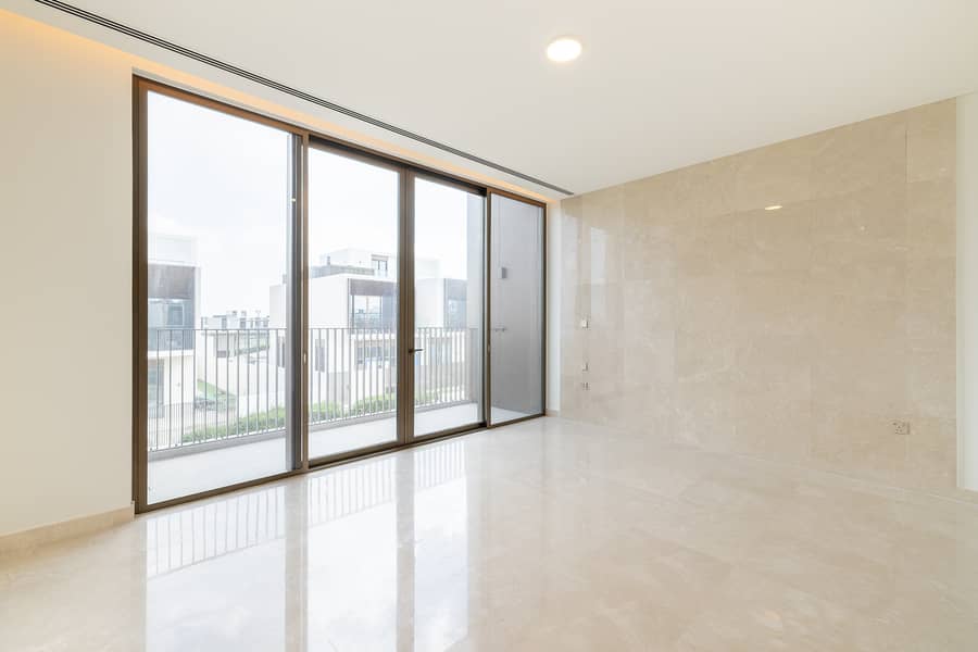 21 0L7A7240-HDR. jpg