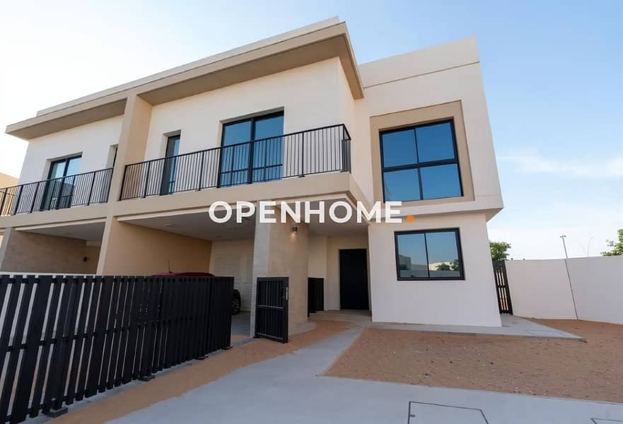 Ready to Move | Big Plot | Premium Family Home Ready to Move | Big Plot | Premium Family Home