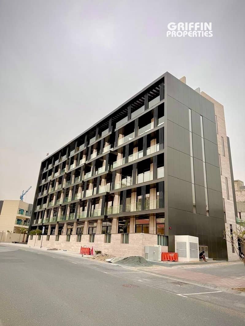 with Maidsroom | Unfurnished | Vibrant Community - Image 1