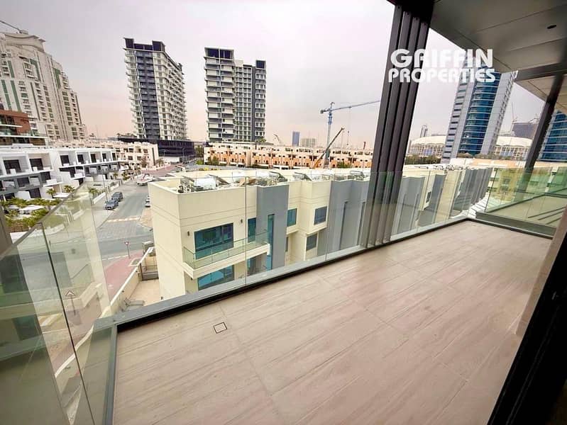 with Maidsroom | Unfurnished | Vibrant Community - Image 2