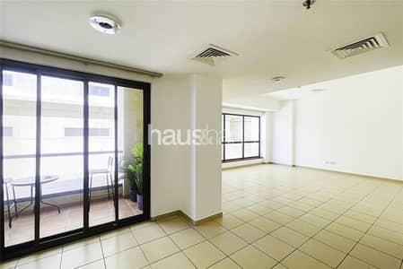 3 Bedroom Flat for Rent in Jumeirah Beach Residence (JBR), Dubai - Spacious 3BR + Maid’s | Ain Views | Vacant Now