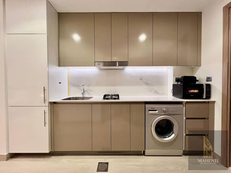 3 Studio Furnished Azizi Reveira 3. jpeg