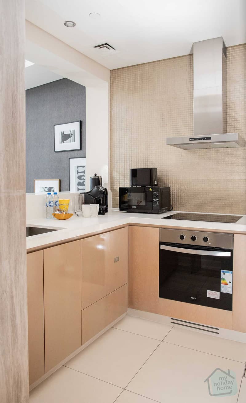 13 072_kitchen2606. jpg