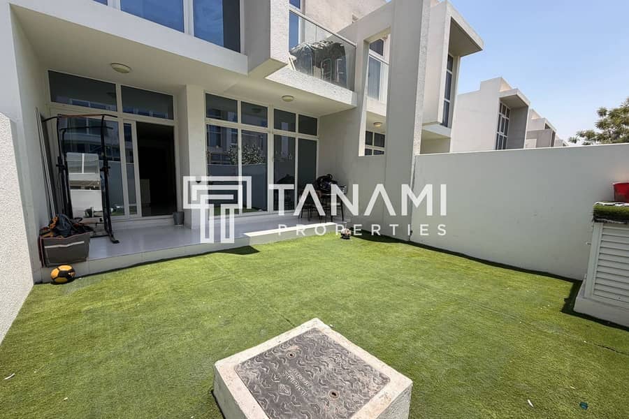 Prime Location | Vacant | Spacious Layout Prime Location | Vacant | Spacious Layout