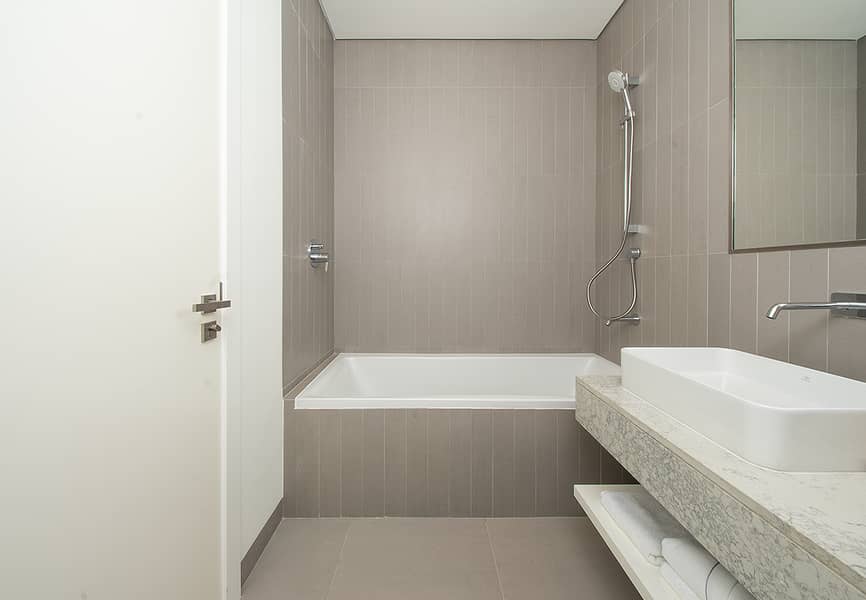 Seaside Hills 1BR with Sea View Balcony - Image 23