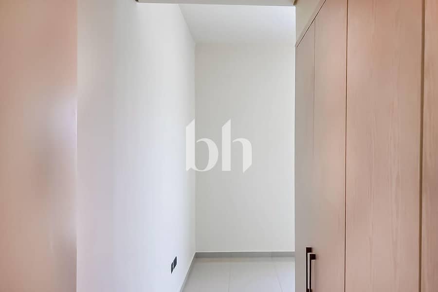 12 images image img