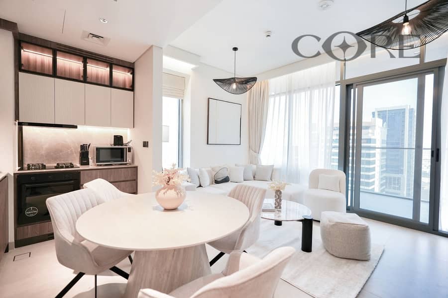 FULLY FURNISHED | MULTIPLE CHEQUES | BRAND NEW - Image 2