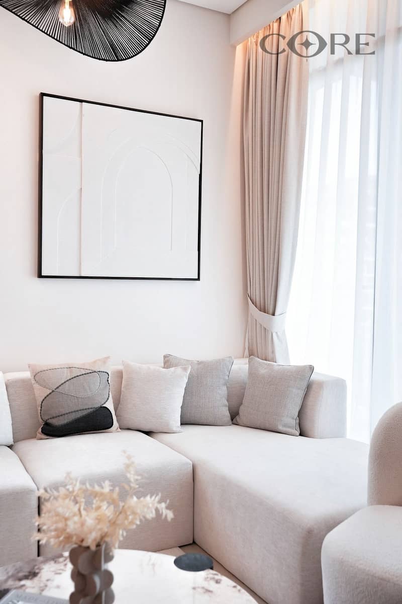 FULLY FURNISHED | MULTIPLE CHEQUES | BRAND NEW - Image 3