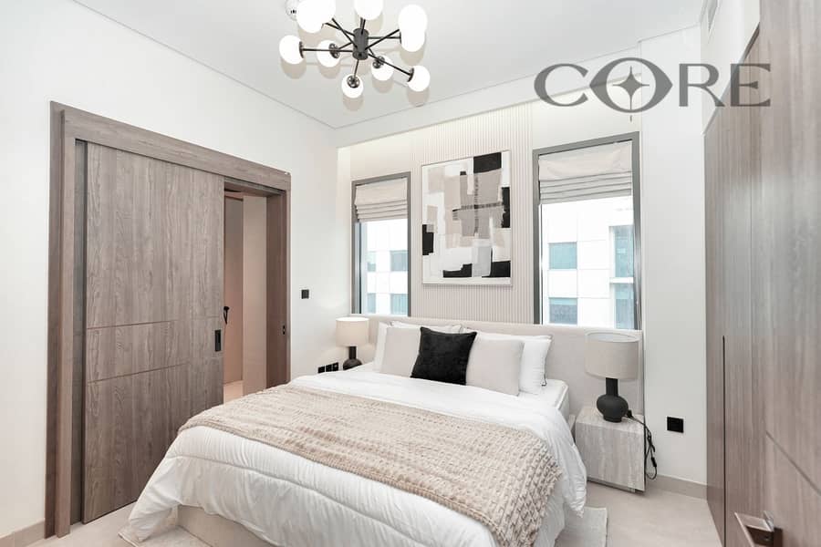 FULLY FURNISHED | MULTIPLE CHEQUES | BRAND NEW - Image 4