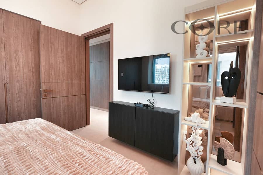FULLY FURNISHED | MULTIPLE CHEQUES | BRAND NEW - Image 6