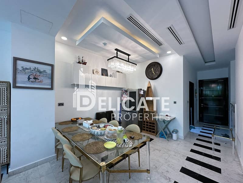 12 Residence 2-18. jpg