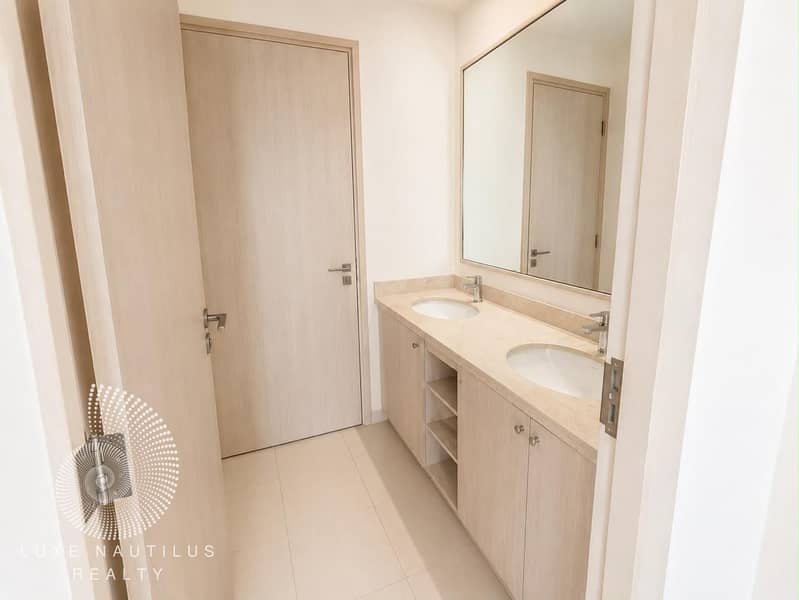 13 bath3. jpeg