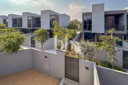 3 Bedroom Townhouse for Sale in Tilal City, Sharjah - photo-2024-01-02-13-18-06-2-202408211245121795. jpg