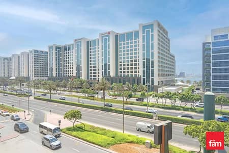 1 Bedroom Apartment for Rent in Palm Jumeirah, Dubai - Spacious Apartment | Luxury Living | With Balcony 1 Bedroom Apartment for Rent in Palm Jumeirah, Dubai - Spacious Apartment | Luxury Living | With Balcony