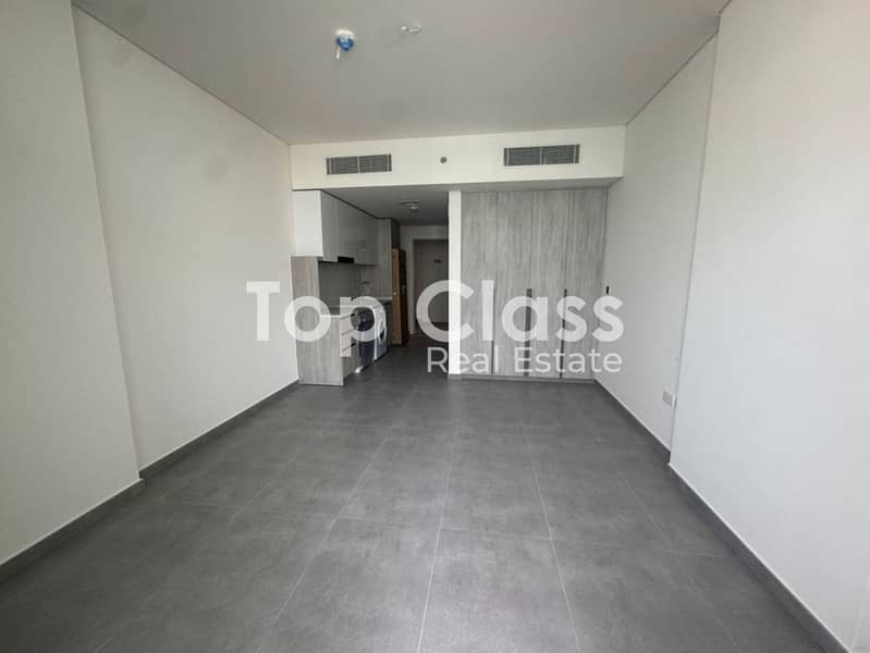 Unfurnished | Ready to Move | Appliances Included - Image 2