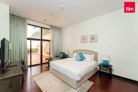 2 Bedroom Apartment for Sale in Palm Jumeirah, Dubai - GROUND FLOOR/ HUGE TERRACE / SEA VIEW 2 Bedroom Apartment for Sale in Palm Jumeirah, Dubai - GROUND FLOOR/ HUGE TERRACE / SEA VIEW