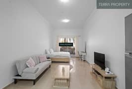 شقة في شقة مارينا F،الحمرا مارينا ريزيدنسز،قرية الحمراء 32000 درهم - 15507157