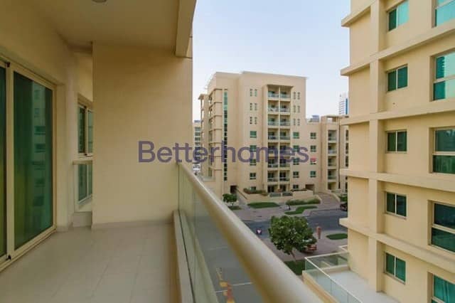 2 Bedrooms Apartment in  Greens