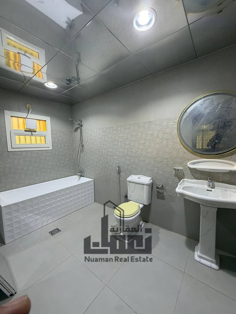 17 fedd7287-7246-42f7-9f78-e22e6d481a26. jpg