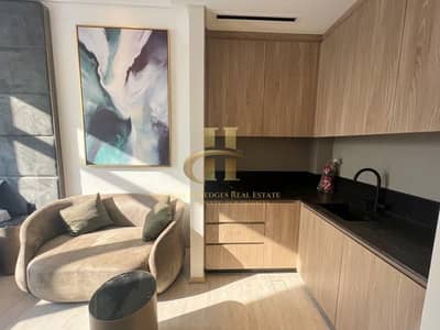 Studio te Huur in Jumeirah Village Circle (JVC), Dubai - Gemini_Generated_Image_zhfmguzhfmguzhfm~2. jpg