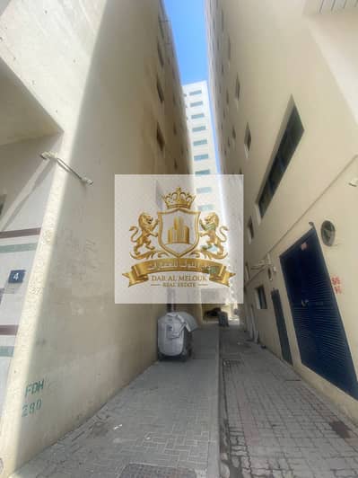 Building in Vendita a Al Qasimia, Sharjah - WhatsApp Image 2026-04-05 at 4.48. 01 PM. jpeg Building in Vendita a Al Qasimia, Sharjah - WhatsApp Image 2026-04-05 at 4.48. 01 PM. jpeg