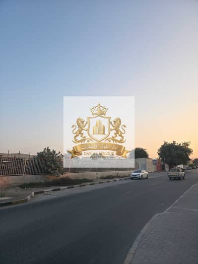 Warehouse for Sale in Industrial Area, Sharjah - 1000027178. jpg Warehouse for Sale in Industrial Area, Sharjah - 1000027178. jpg